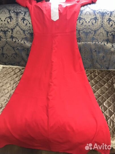Платье вечернее