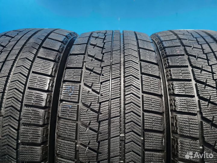 Bridgestone Blizzak VRX 245/45 R17 95S