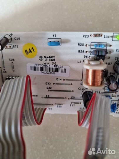 Встраиваемый холодильник ariston