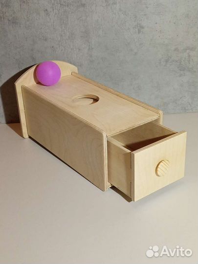 Коробочка с выдвижной ящиком