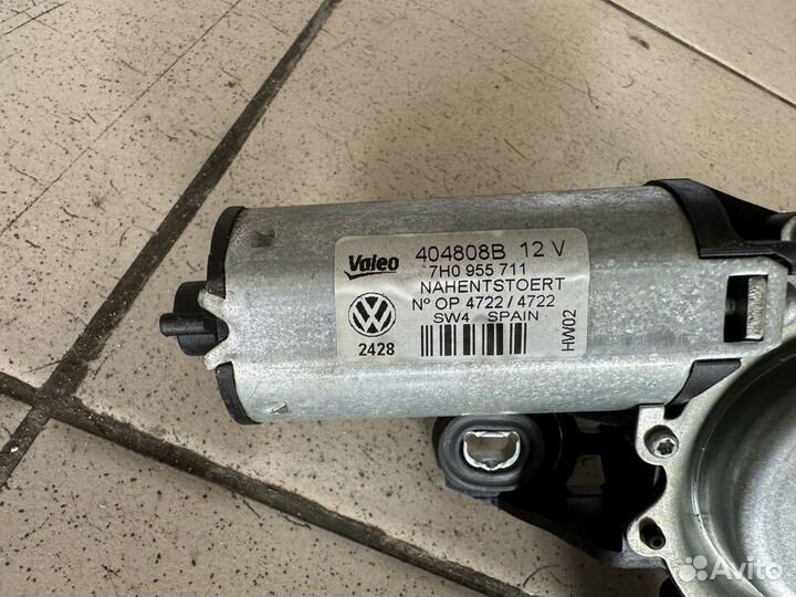 Моторчик заднего стеклоочистителя Каравелла Т5