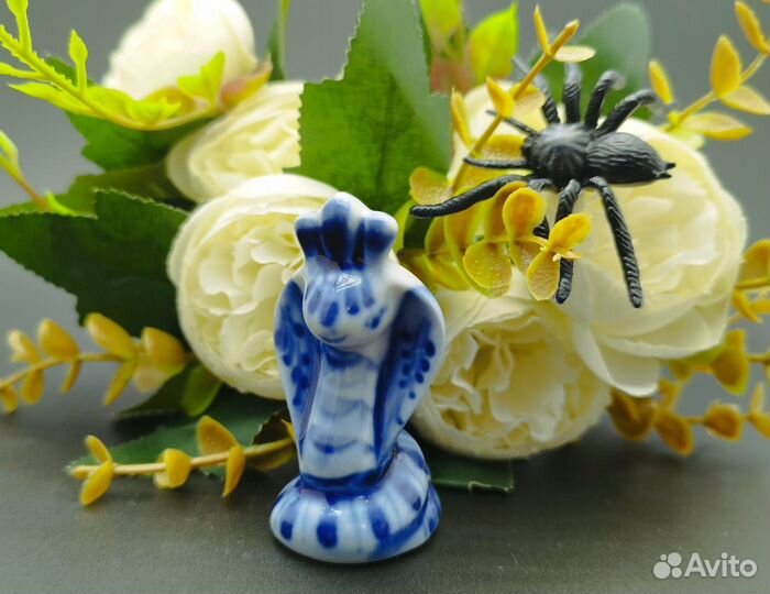 Статуэтка фарфор Гжель Кобра