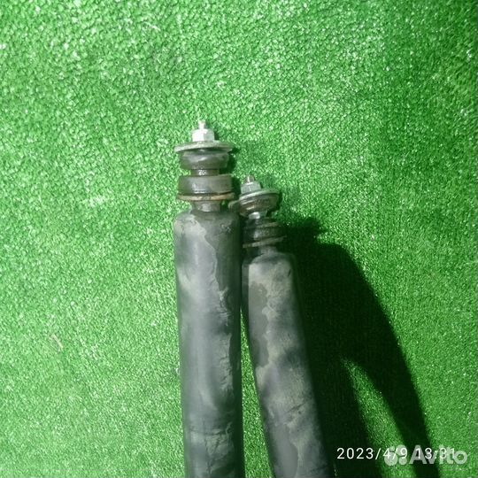 Амортизаторы задние Опель Омега б седан