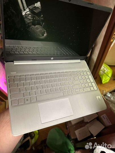 HP 15, ноутбук 2021 года, core I3 1005G1