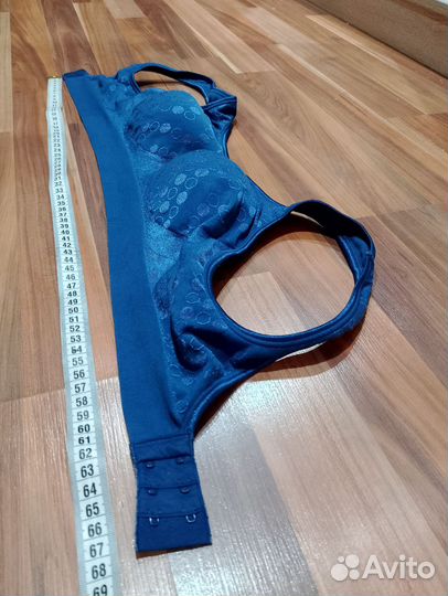 Бюстгальтер топ размер М или 75-80С-Д