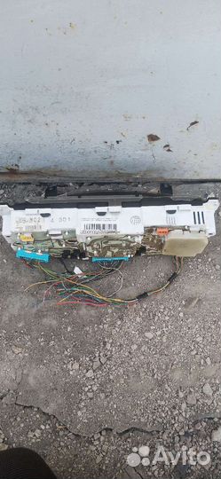 Панель приборов