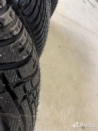 Bfgoodrich G-Force Winter 2 235/45 R18