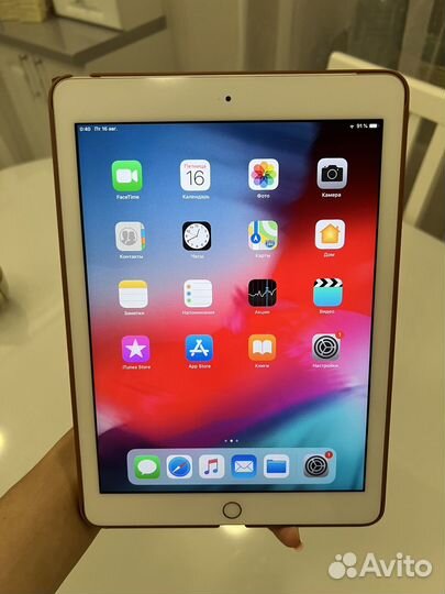 iPad 5 поколения Wi-Fi + Cellular 32gb