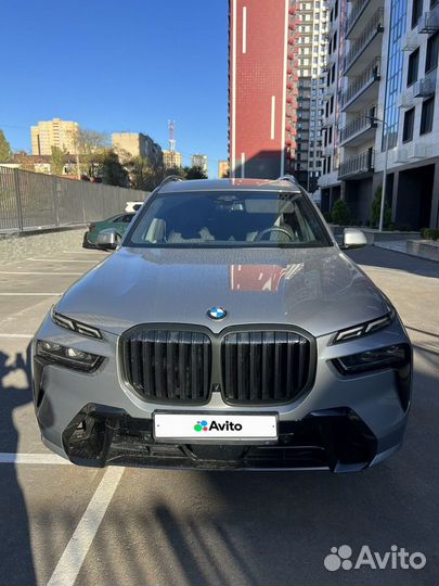 BMW X7 3.0 AT, 2022, 9 000 км