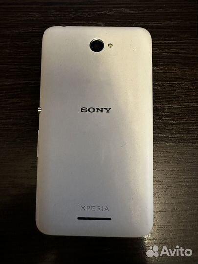 Sony Xperia E4, 8 ГБ