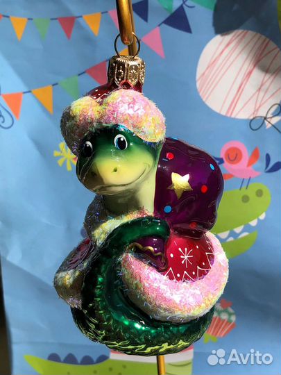 Елочная игрушка змейка дед мороз ариель