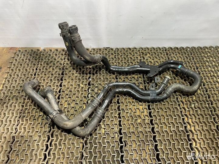 Патрубок отопителя (печки) Range Rover Sport 368DT