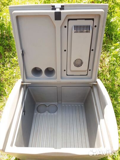 Холодильник для машины