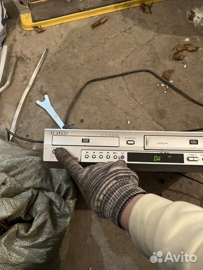 Видеомагнитофон dvd и vhs