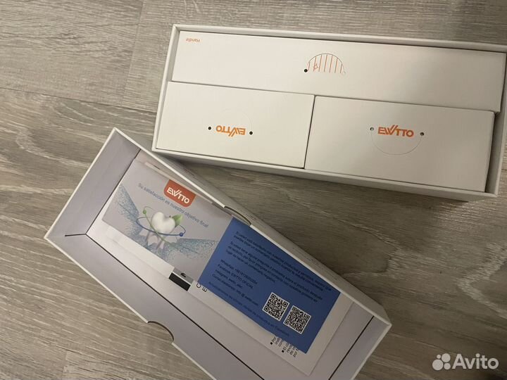 Зубная щетка