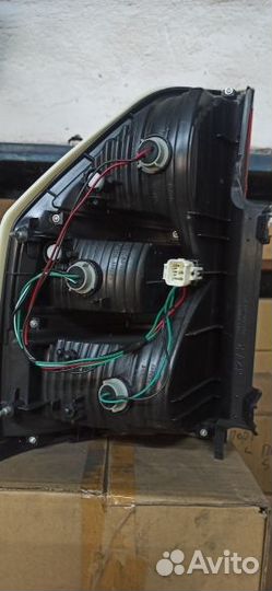 Фонари задние pajero 3