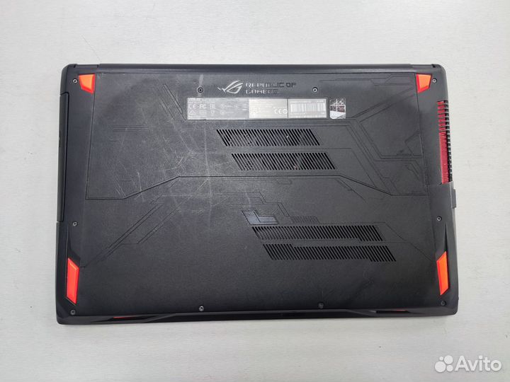 Игровой ноутбук Asus ROG i7-7770HQ/16GB/GTX 1050Ti