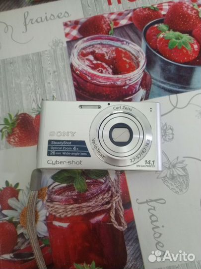 Компактный фотоаппарат sony cyber shot
