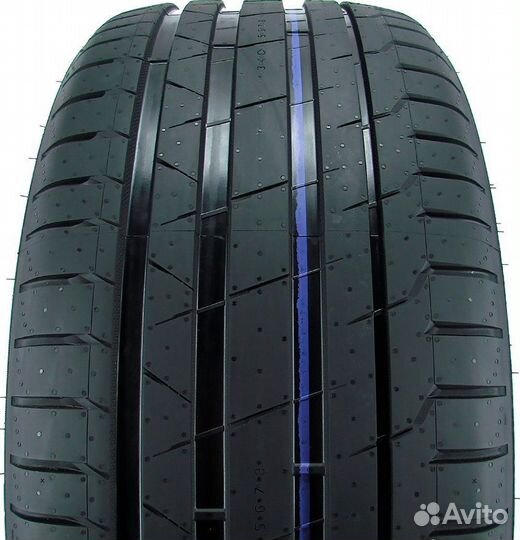 Nokian Tyres Hakka Black 2 SUV 275/45 R20 110Y