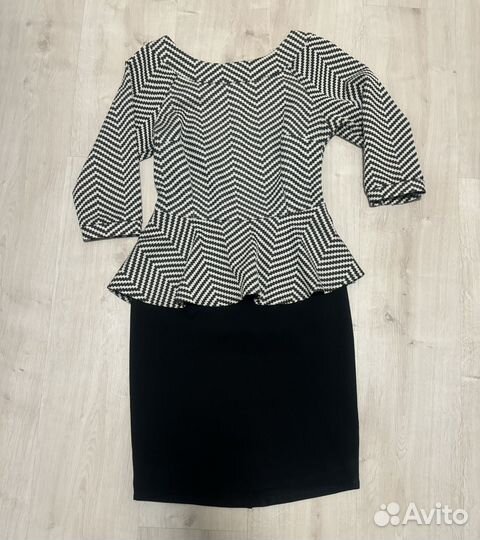 Пакет вещей на девушку 42-44 размер