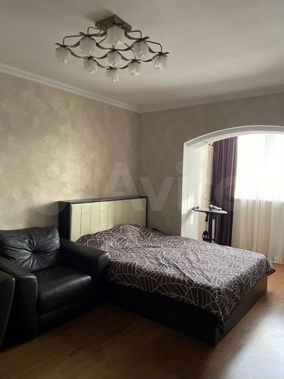 2-к. квартира, 64 м², 5/5 эт.