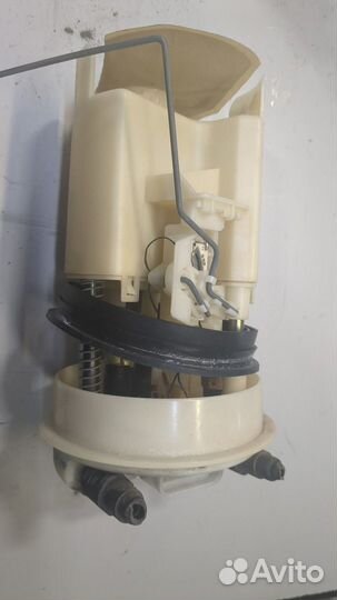 Насос топливный электрический Mitsubishi Carisma