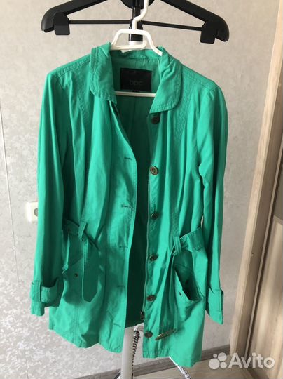 Ветровка женская 46