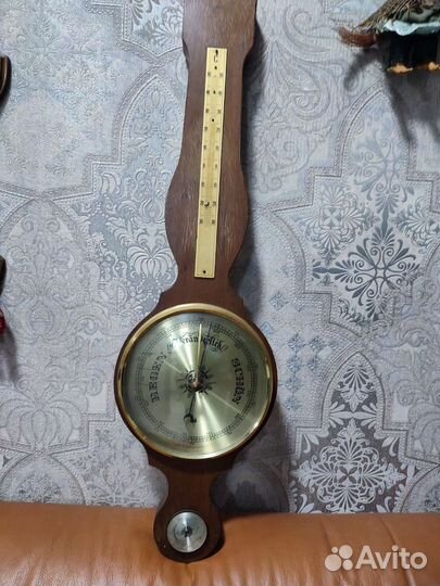 Барометр настенный