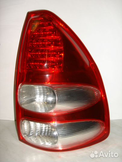 Фонарь правый светодиодн. Toyota Cruiser Prado 120