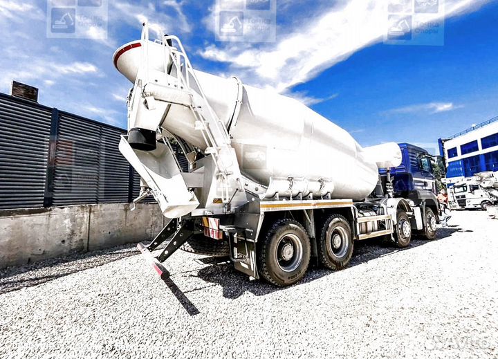 Автобетоносмеситель SITRAK C7H 8×4, 2023