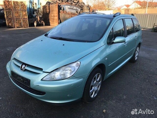 Разбор на запчасти Peugeot 307