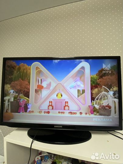 Телевизор samsung