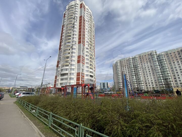 3-к. квартира, 75 м², 13/25 эт.