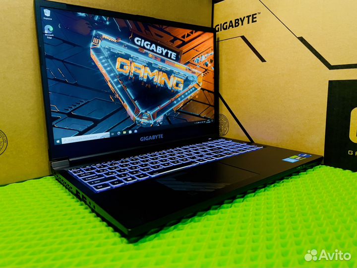 Ноутбук gigabyte i5-12500H / RTX4050 8Gb