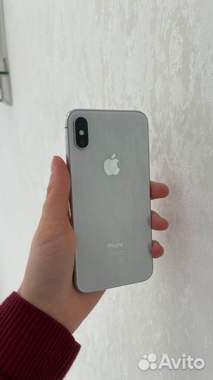 iPhone X, 64 ГБ