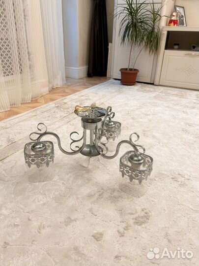 Люстра потолочная