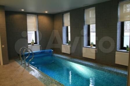 Дом 380 м² на участке 18 сот.