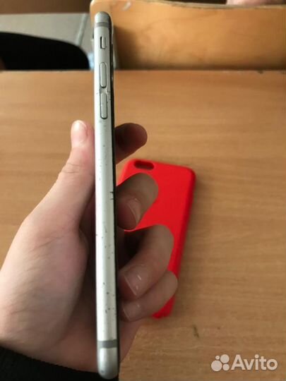 iPhone 6S, 32 ГБ