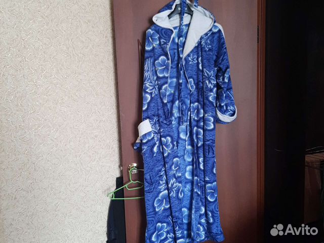 Халат махровый женский с капюшоном