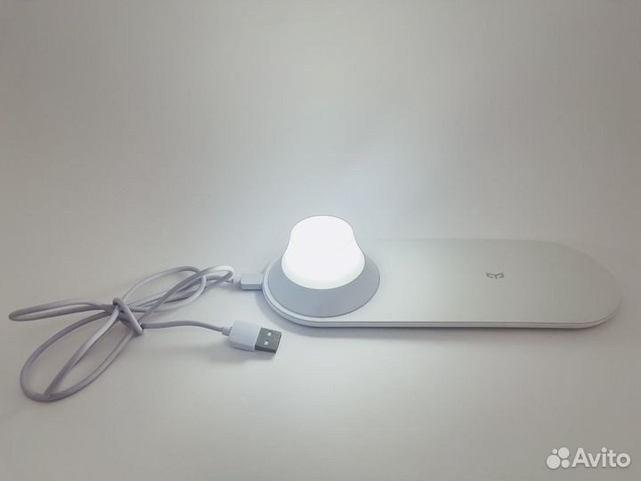 Беспроводная зарядка с ночником Xiaomi Yeelight