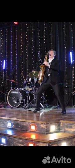 Саксофонист