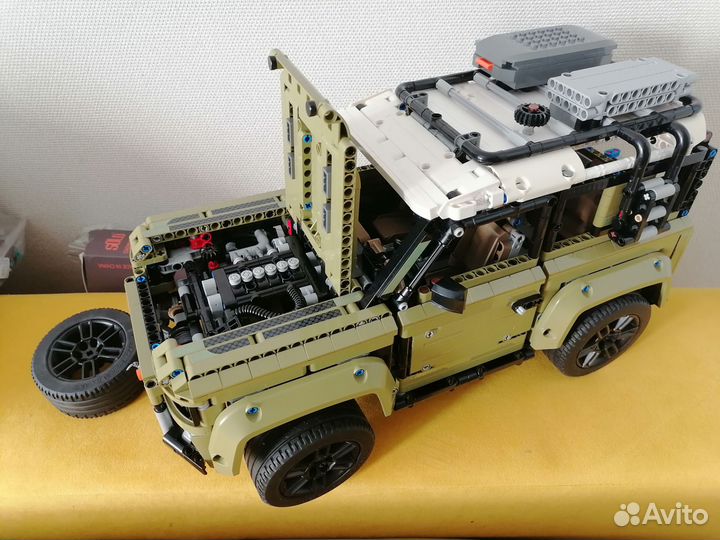 Lego Technic 42110 Оригинал