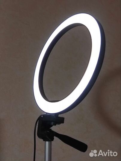 Лампа кольцевая 26 см