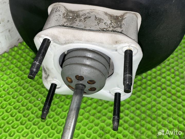 Гтц в сборе с вакуумником Ford Explorer 4 U251 201