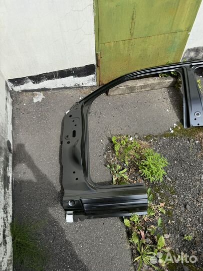 Левая боковина Dodge ram 1500 2019+