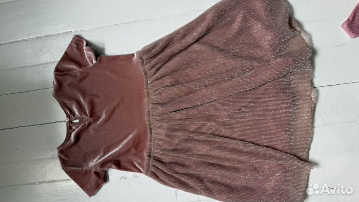 Платья на девочку 128-134 Sinsay Amy