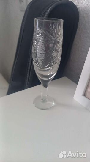 Набор хрустальных фужеров