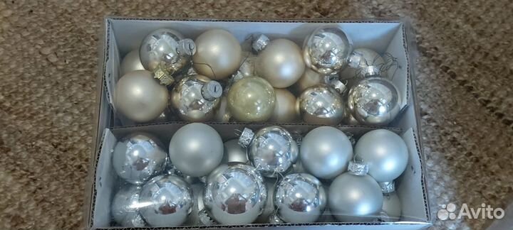 Елочные игрушки