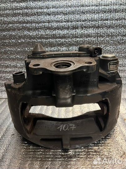 Суппорт (Восстановленный) передний правый Man Tga