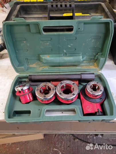 Набор клуппов трубных